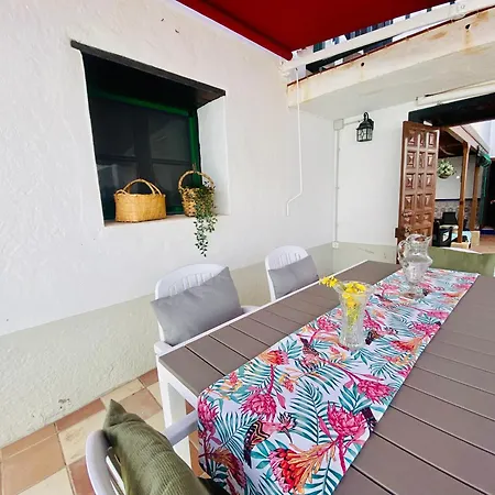 New Typical Canary Casa Ma, Arona Tenerife Apartment